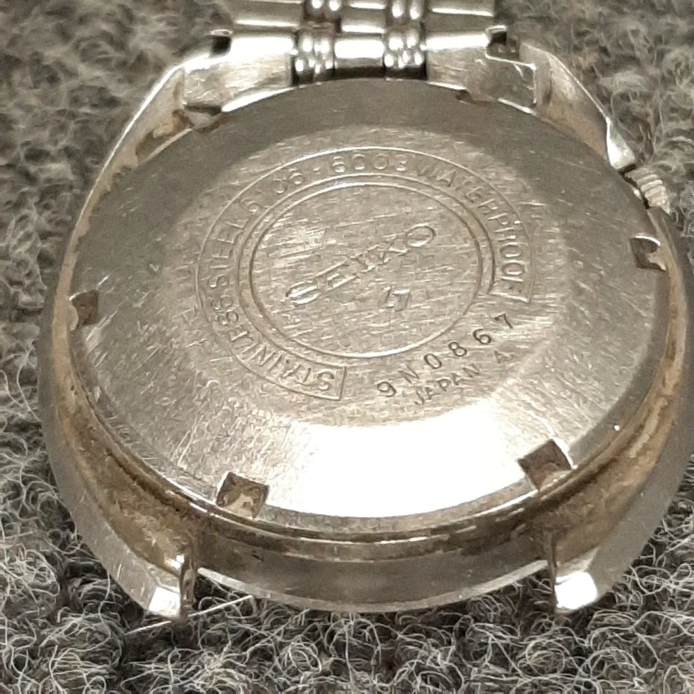 1969 Seiko Automatic DX 25 Jewel 6106-6003 Vintage Waterproof Japan A-Runs-READ